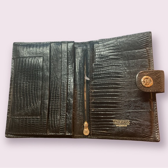 Vintage Victor Hugo Mens Black Leather Wallet 4.75”x6” big - Picture 3 of 9